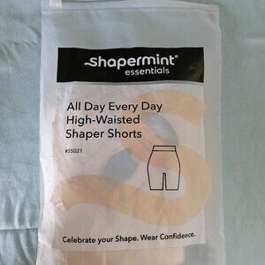 NEW Shapermint All Day Every Day High Waisted Shaper Short | Beige | Size M/L